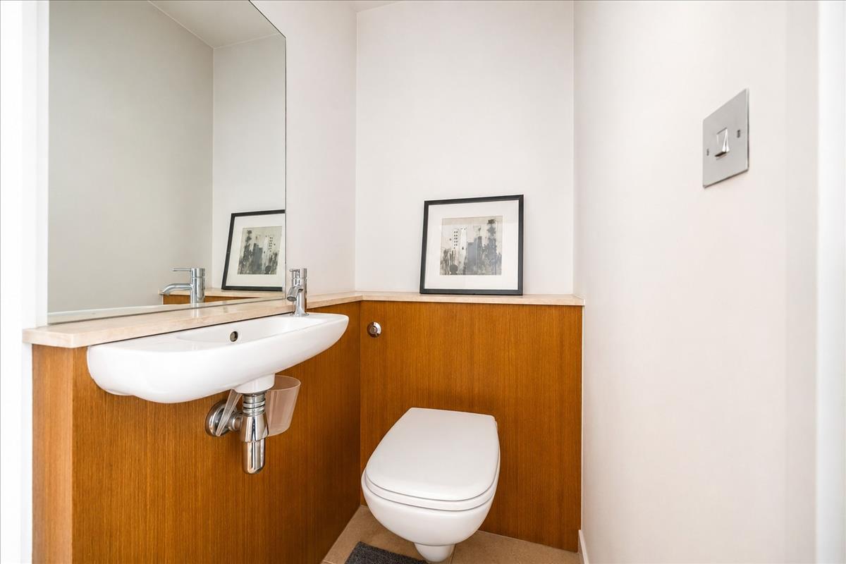 Property Image 7b5bafbb-e380-4256-b0f5-14a98a70d5b1