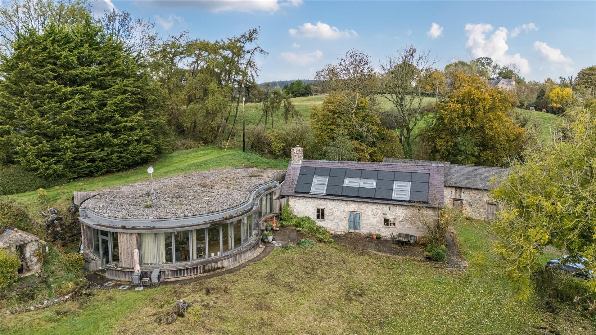 Property Image 7b66cedc-ea0a-4b39-a692-841cf9b44cd8