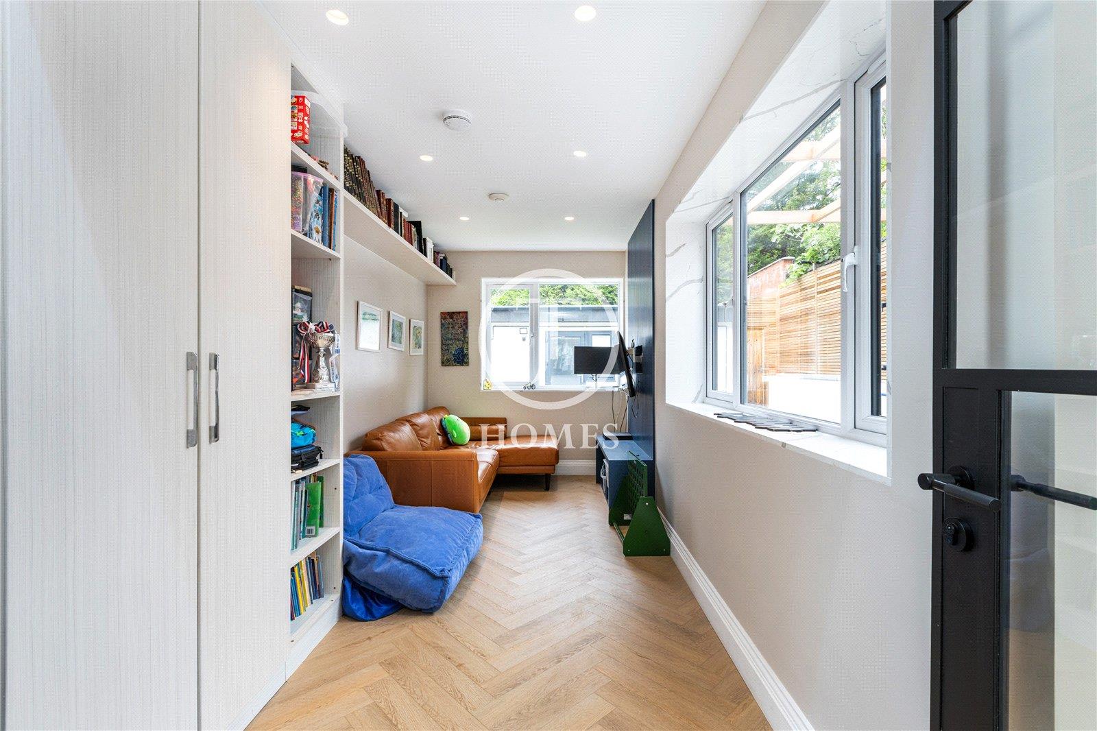 Property Image 7b6c2633-3d50-4311-9096-cfba11887722