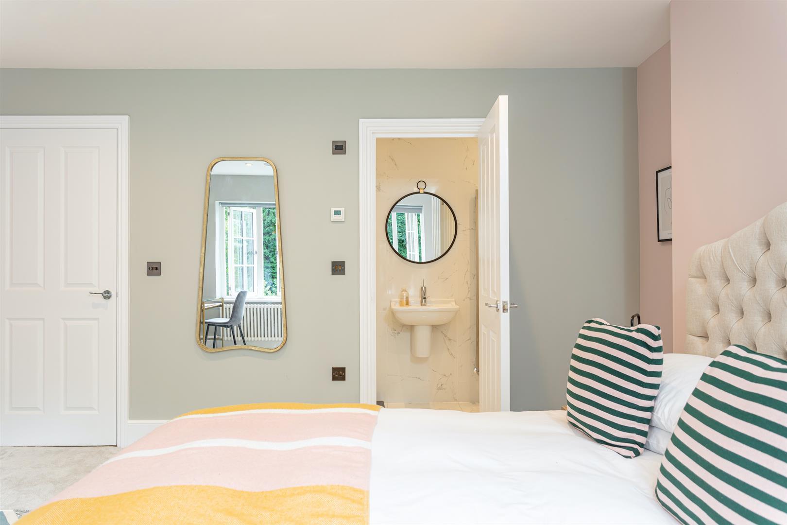 Property Image 7b74484e-9f84-40c2-a33d-6b39e9f9ded2