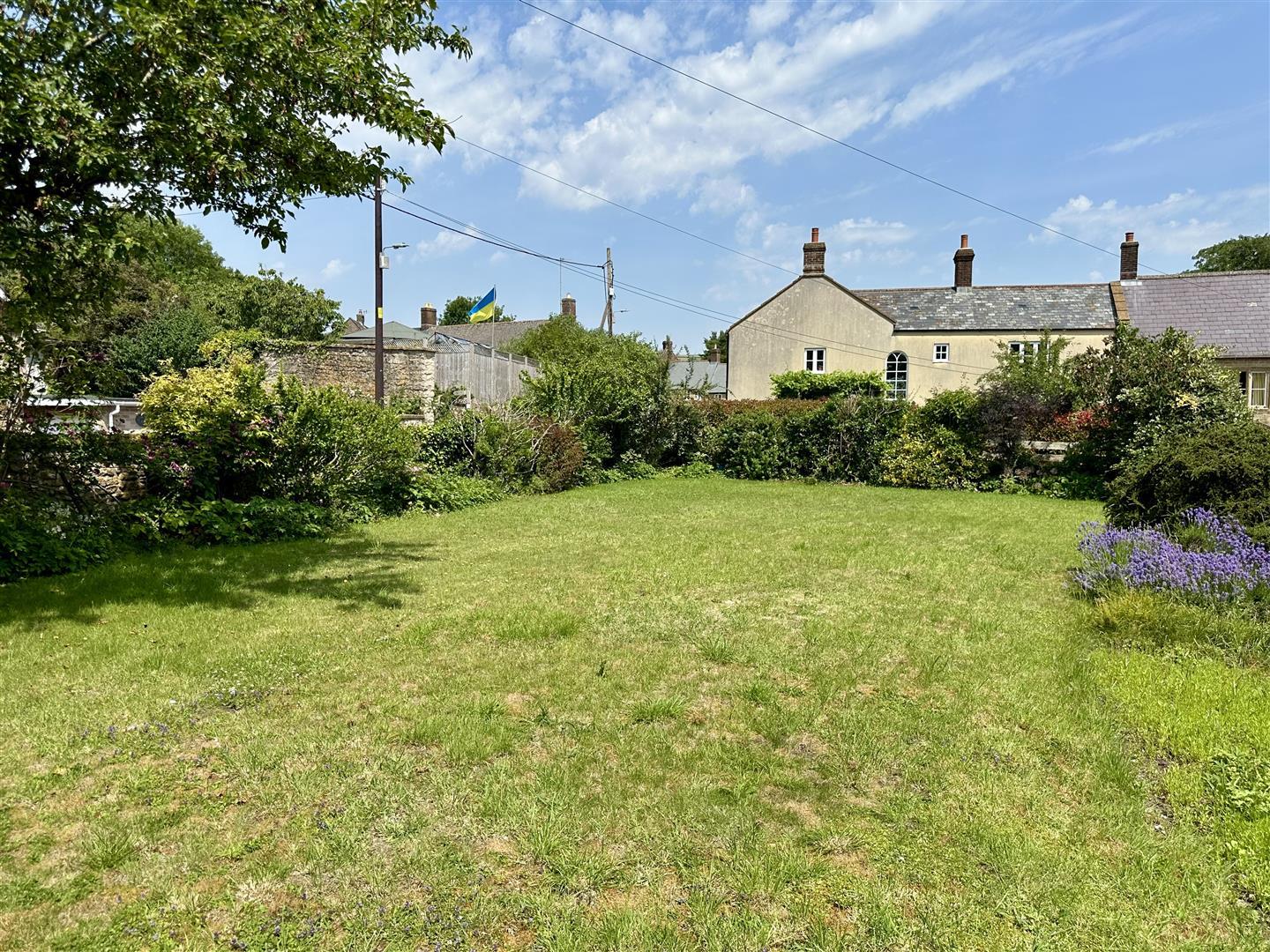 Property Image 7b7d925b-7003-4990-abb4-c5638956829b