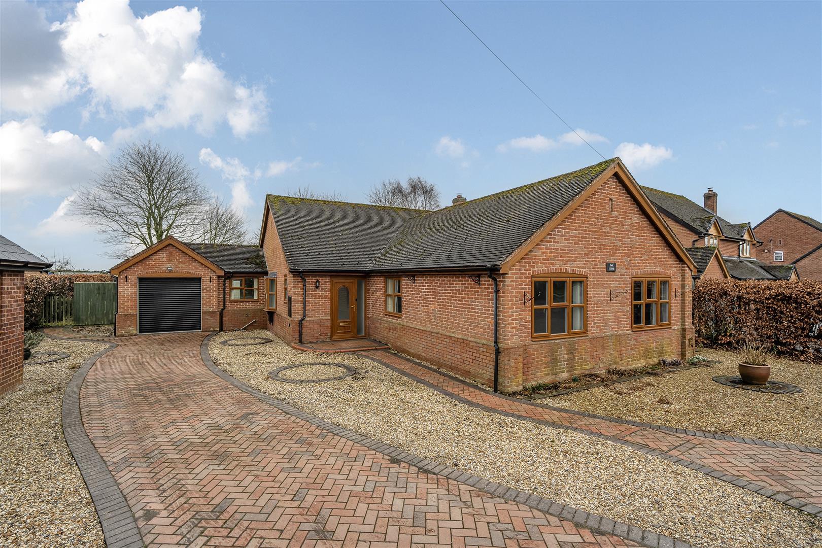 Property Image 7b81b455-fc0c-4ab5-89e1-2e0490010c1d