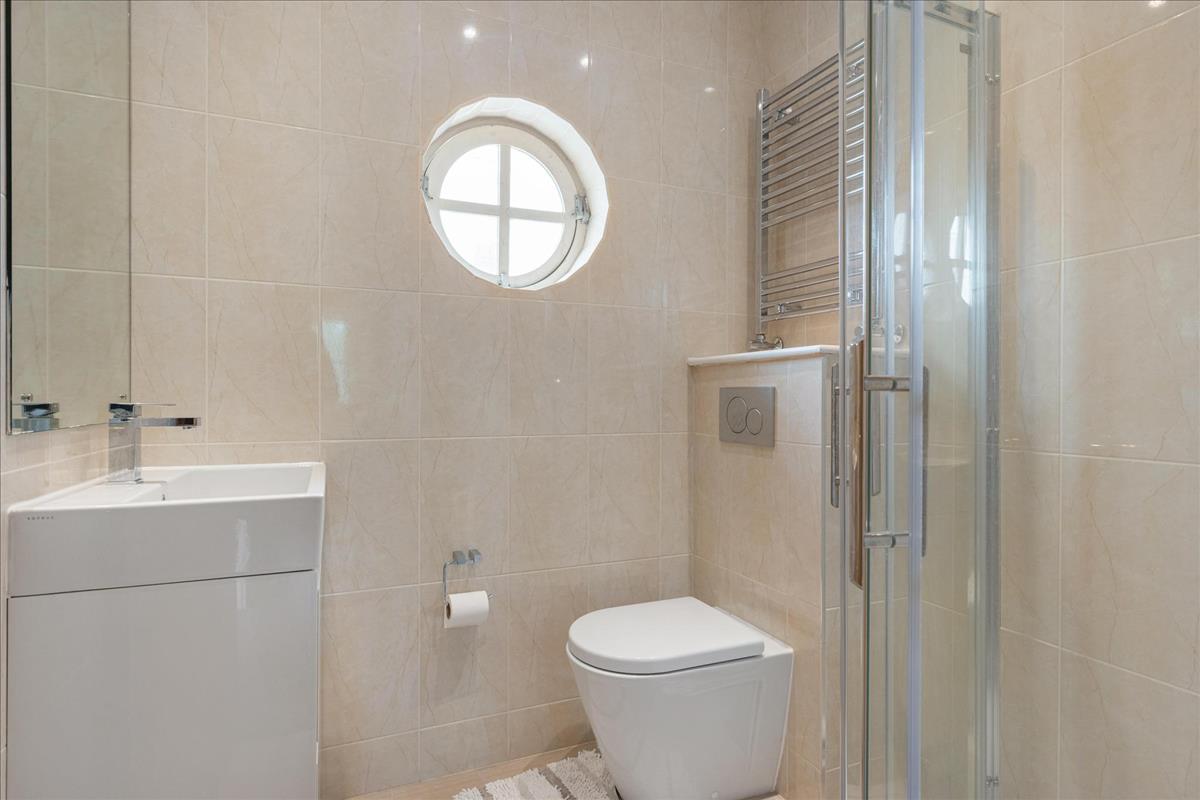 Property Image 7b824f60-d6ec-4d9e-b324-4c4b617e8ca9
