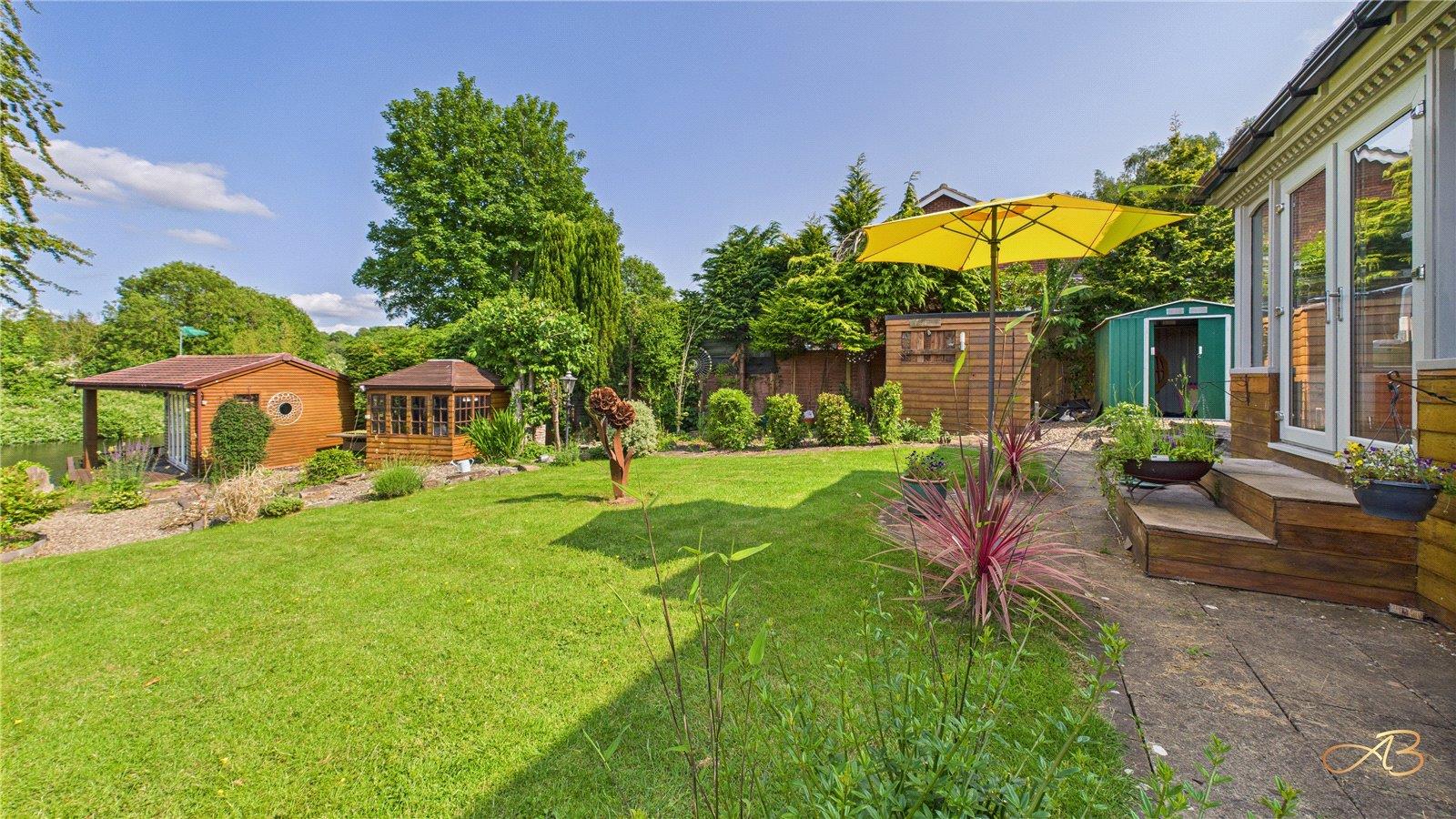 Property Image 7b864ba4-cbad-4f28-b124-7ae7400021bc