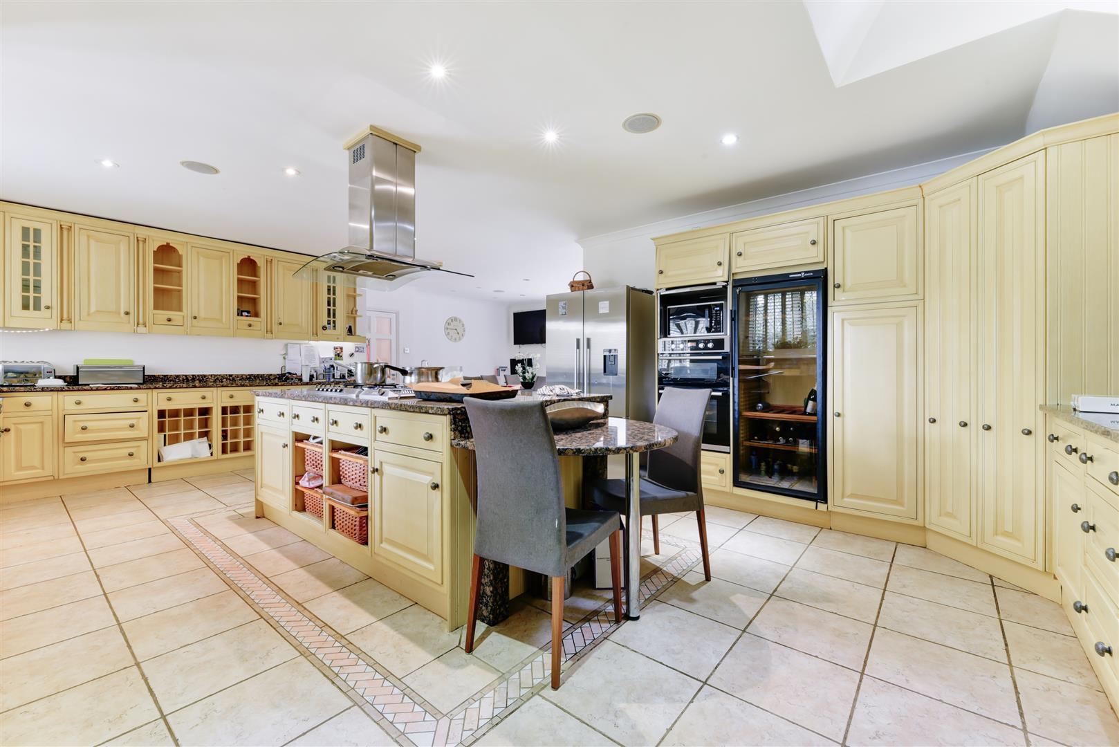Property Image 7b91a921-3aeb-40f8-b172-b46b859f95af