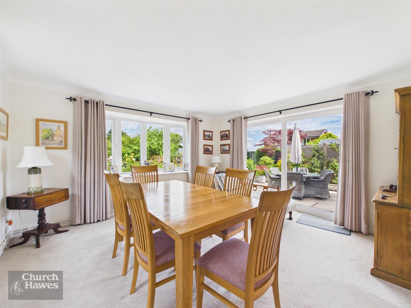 Property Image 7b938e89-f5d2-4b19-b4d6-fec0ec2974d8