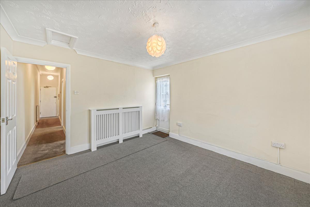 Property Image 7b95218a-2c1a-4926-a06b-5cdd39d7ac9c