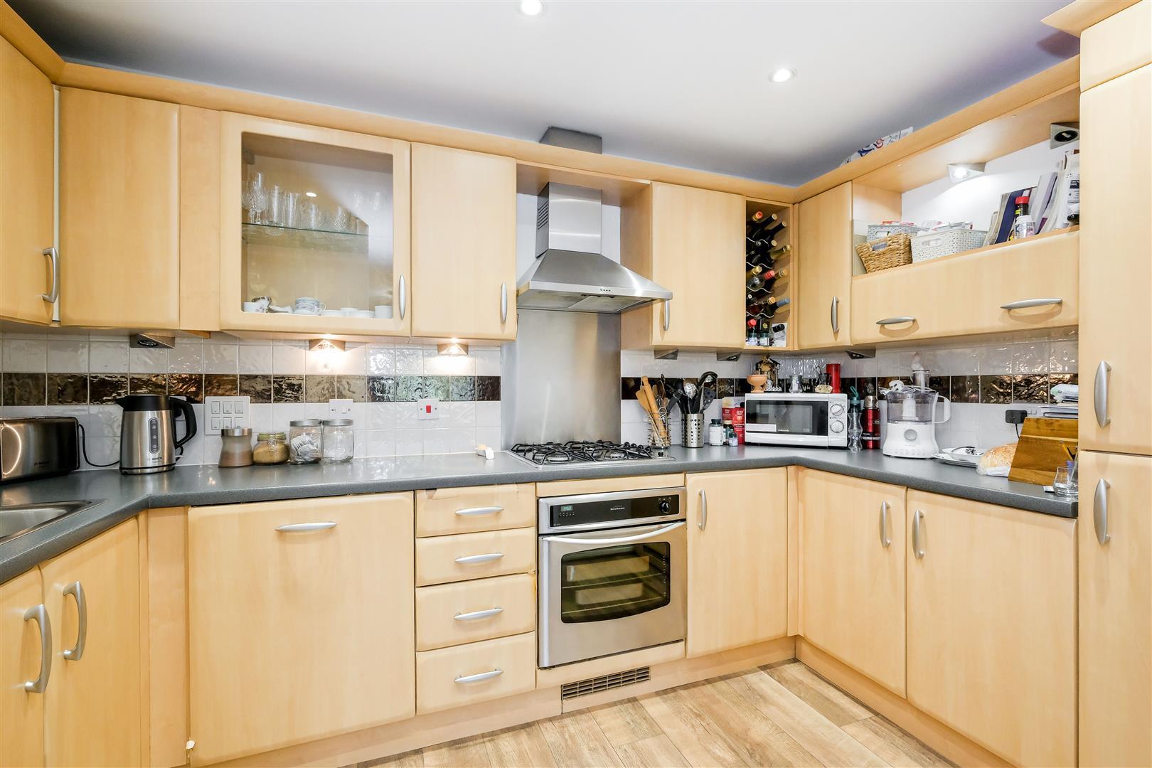 Property Image 7b99ffae-b702-4471-bdb9-c536b3c10a18