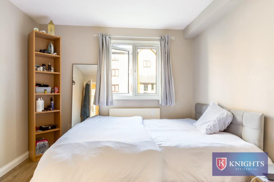 Property Image 7b9c4acd-adb4-46a0-9b56-2babac130a79