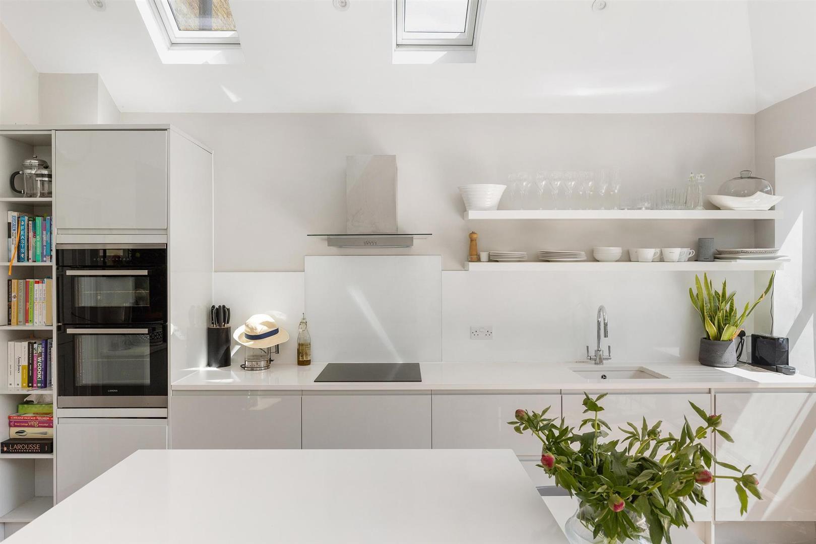 Property Image 7b9cc6de-72e8-4a79-b57d-b39fc54aff3f