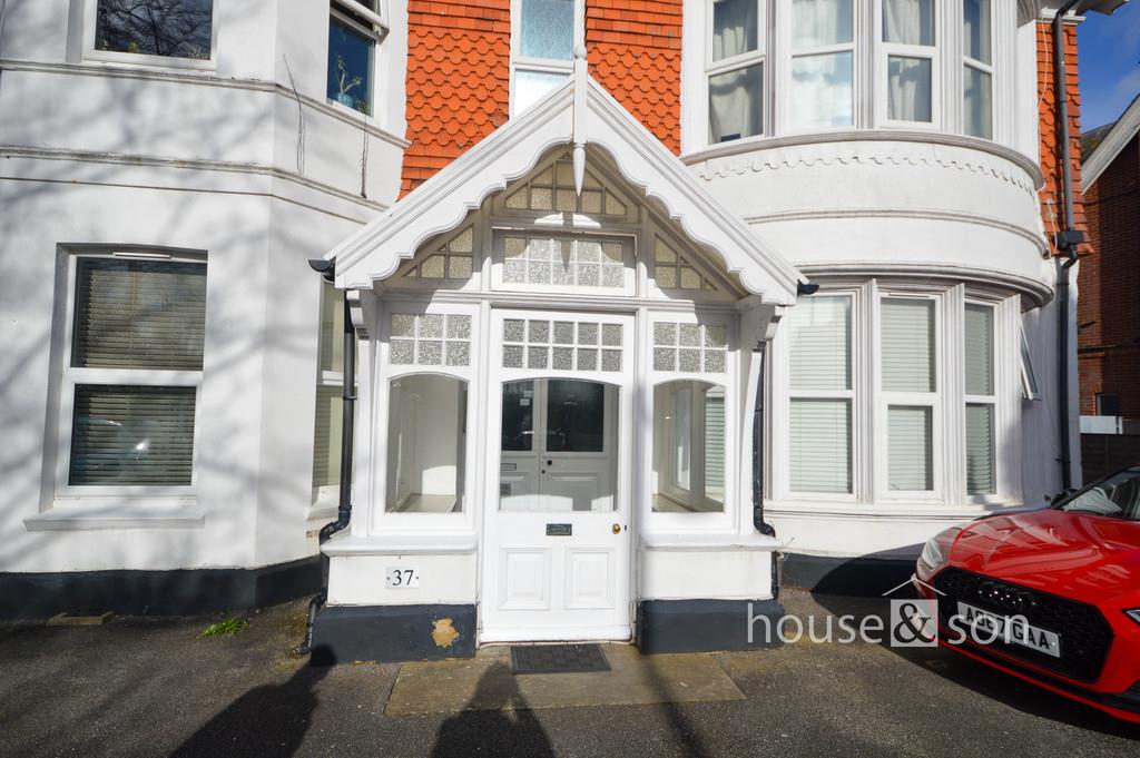 Property Image 7bb35572-29f9-495f-a022-e4a0d9c2c364