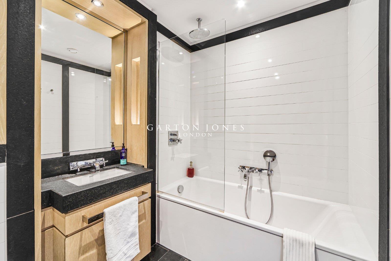 Property Image 7bb8aca8-5578-45d8-a891-d1c51cf39374