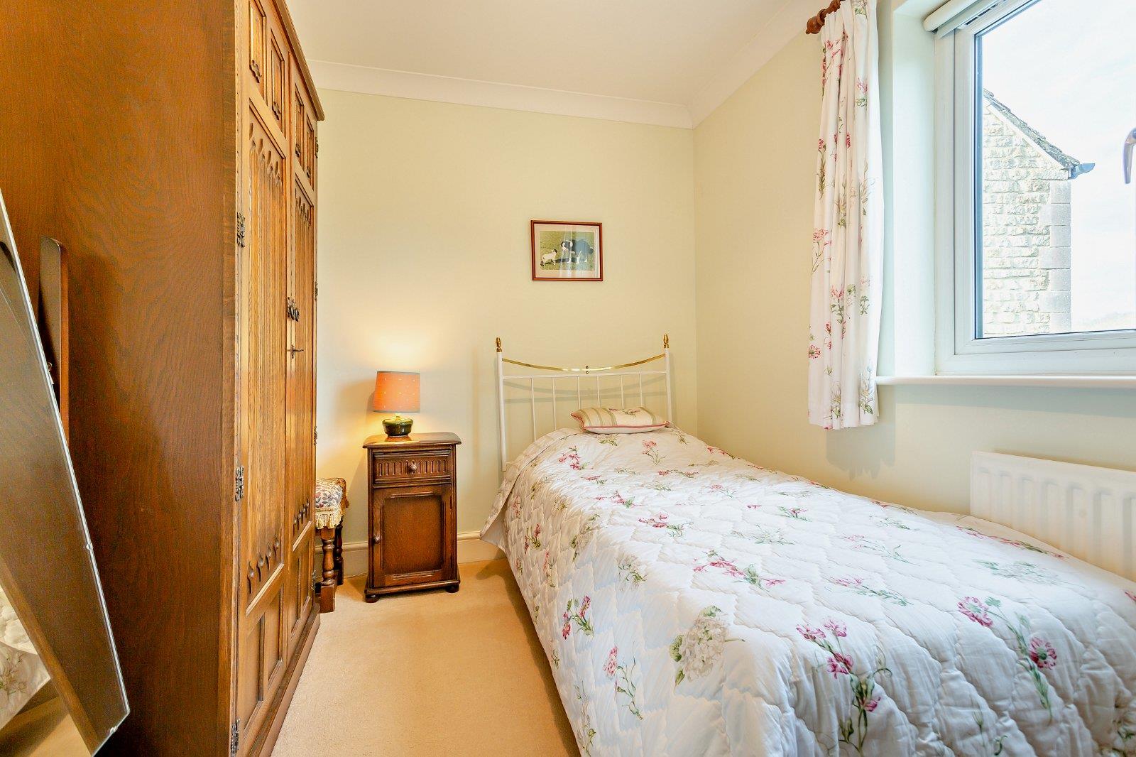 Property Image 7bbaa52e-ebf8-47ac-b2cd-f55ce43b516a