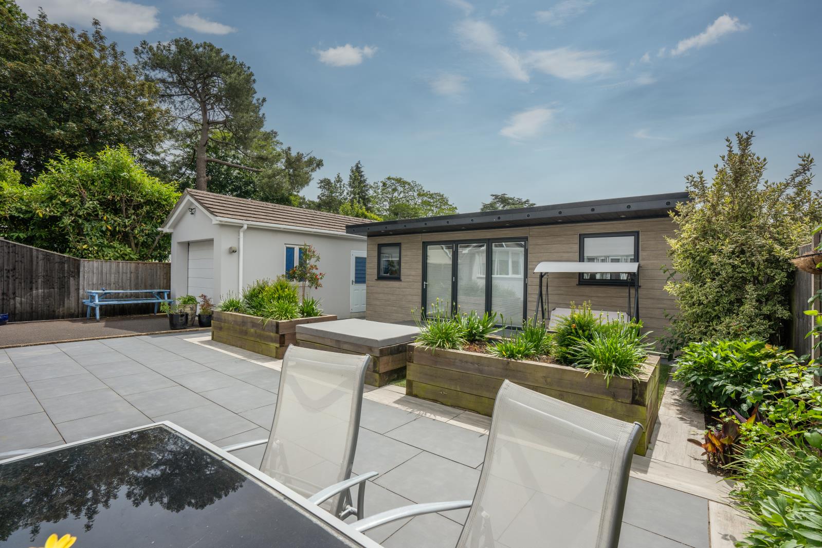 Property Image 7bbc65ce-8797-4d6a-912a-18bad3ad3b91