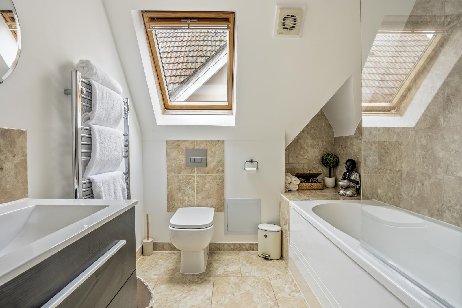 Property Image 7bc7a2e8-7146-437c-bae1-98cded33ce4b