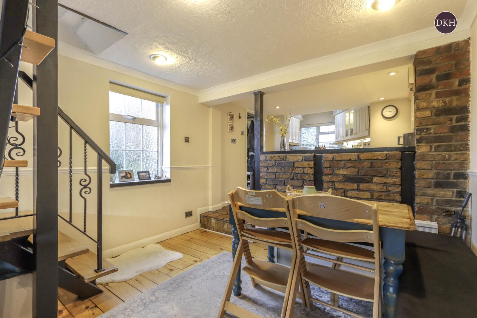 Property Image 7bd289d6-f886-4ade-aaf4-ce32b83fc456