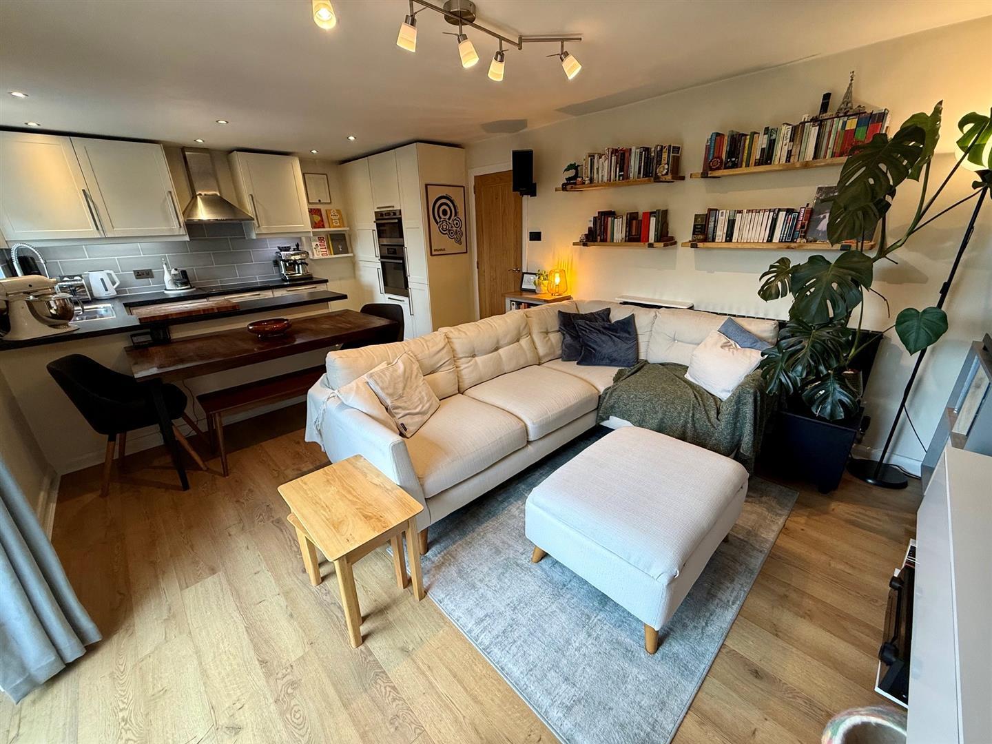 Property Image 7beca2a4-bac0-4e47-95ce-601d743f3eea