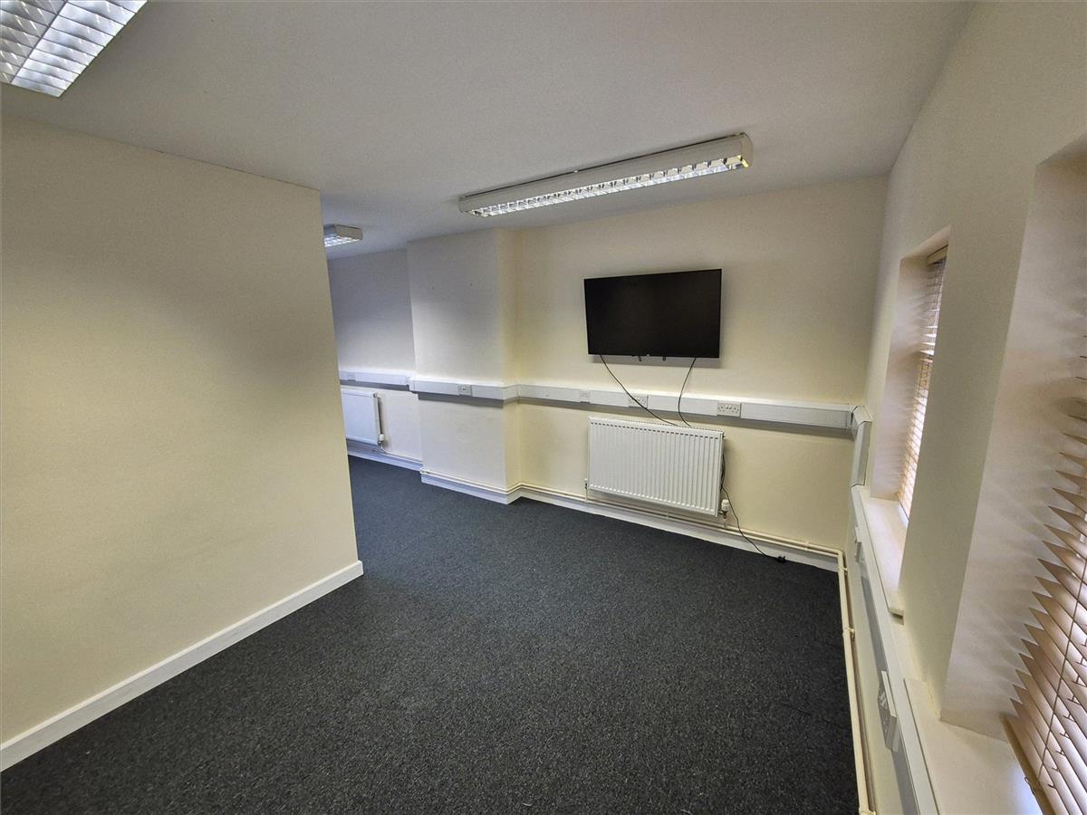 Property Image 7c0bcc66-1a8e-4897-81ba-d02a050d823a