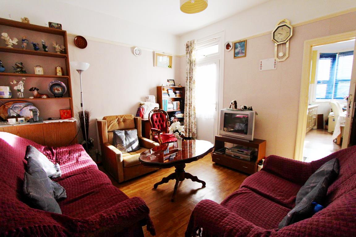 Property Image 7c15d5c2-4a85-447c-8d8f-919327c98008