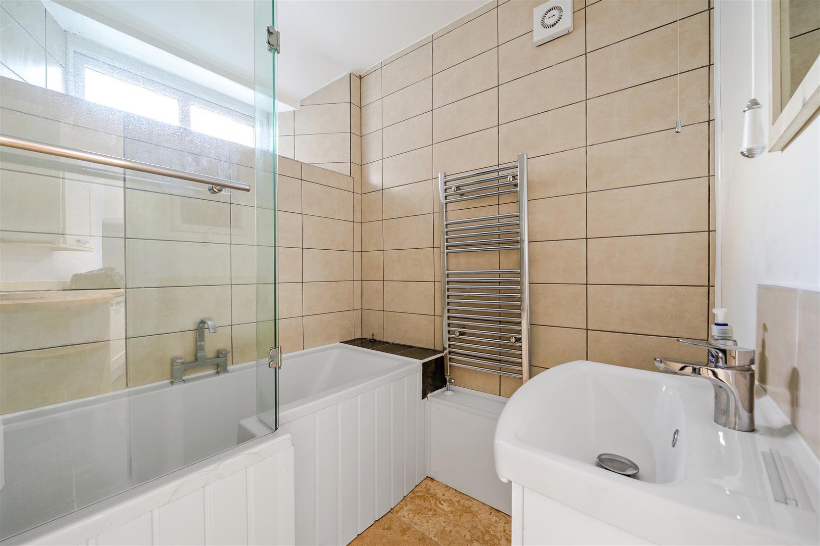 Property Image 7c1b9b21-488b-4ede-afe4-60ea62709763