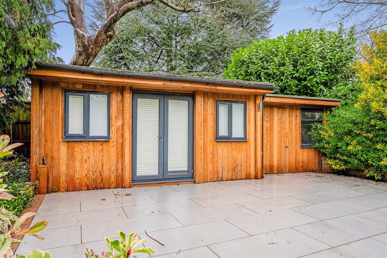 Property Image 7c35d7fb-2ada-428a-a75e-0cf030d4316a