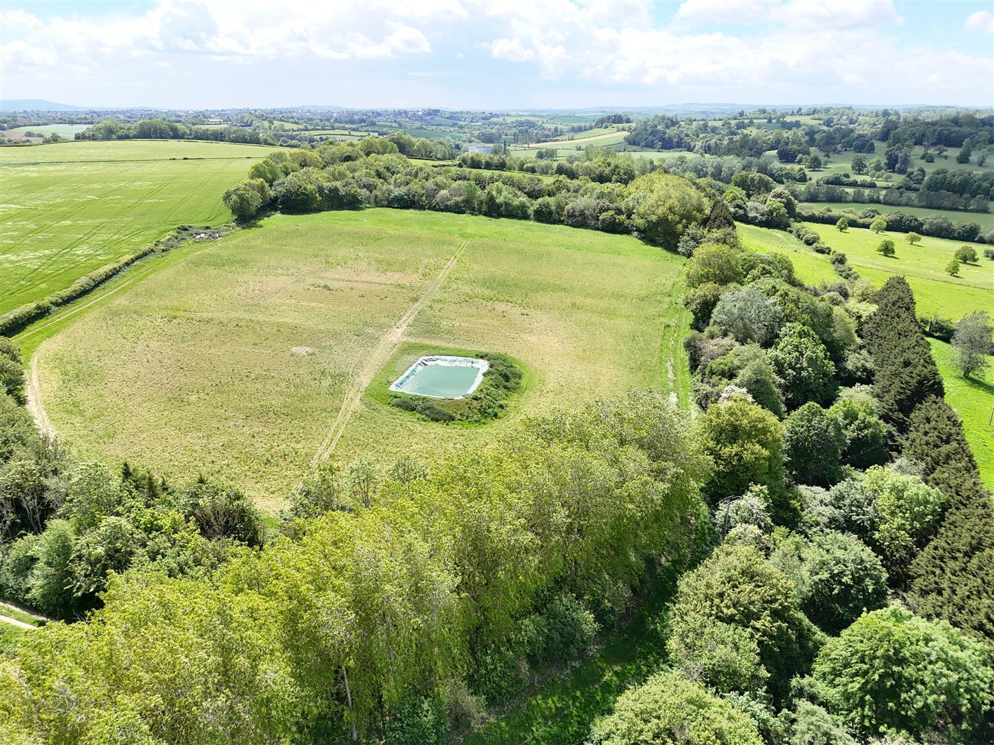 Property Image 7c415e0b-a550-4809-a310-9bd1bce7ac0a