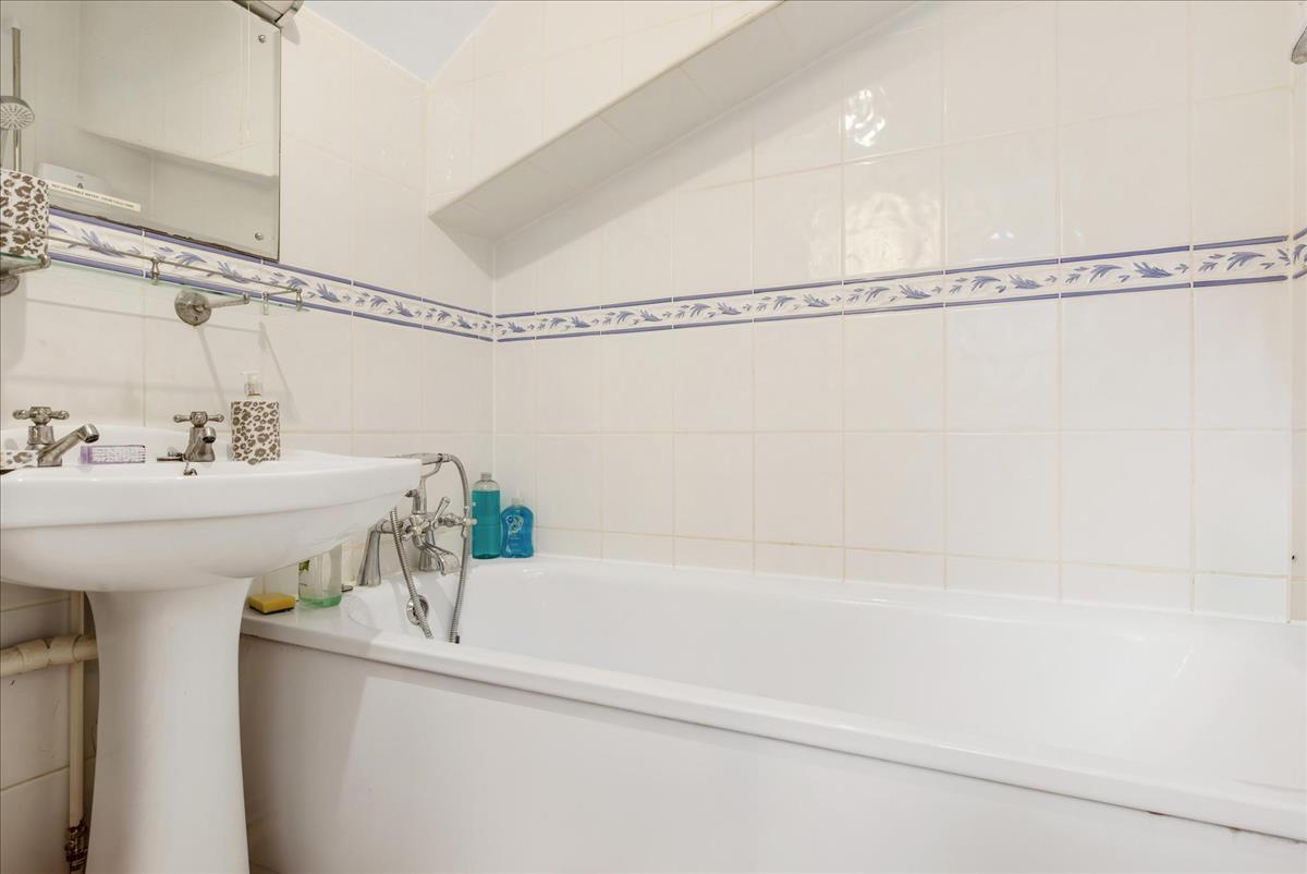 Property Image 7c446ec4-cc7c-4650-a280-0fe08d06f28f