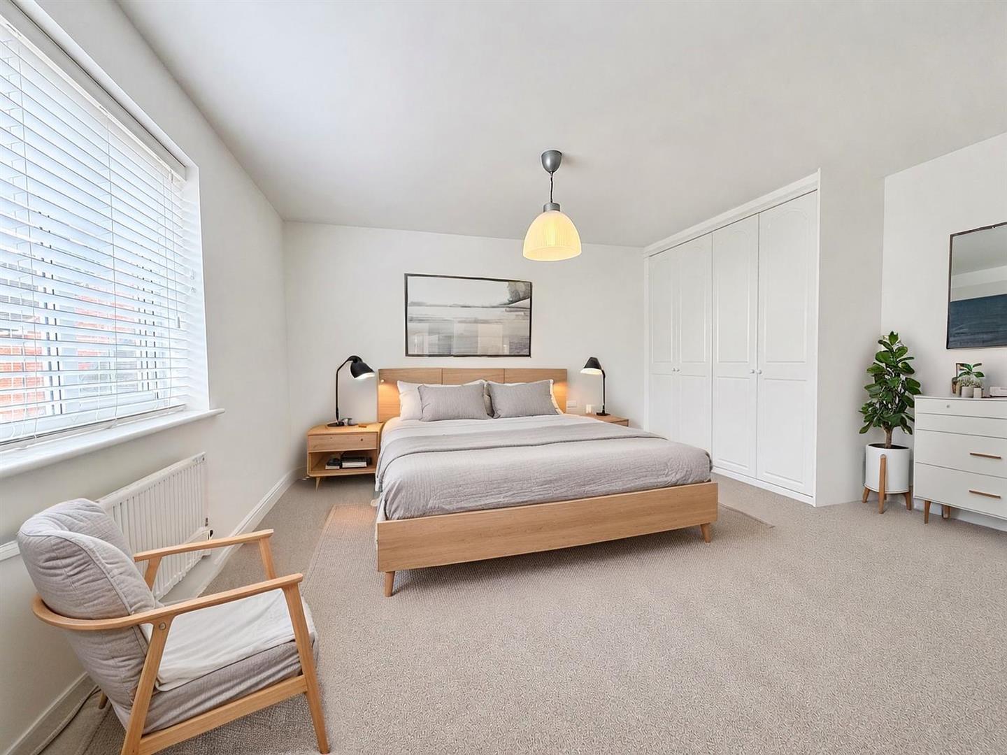 Property Image 7c471c55-d494-4871-9656-2f50e9aaf119