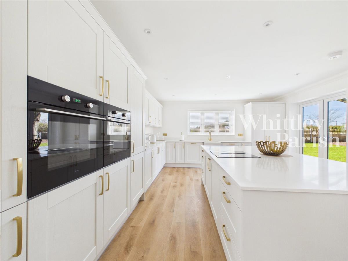 Property Image 7c4c98e7-e530-4fea-8a7b-ea843ffa7c0e