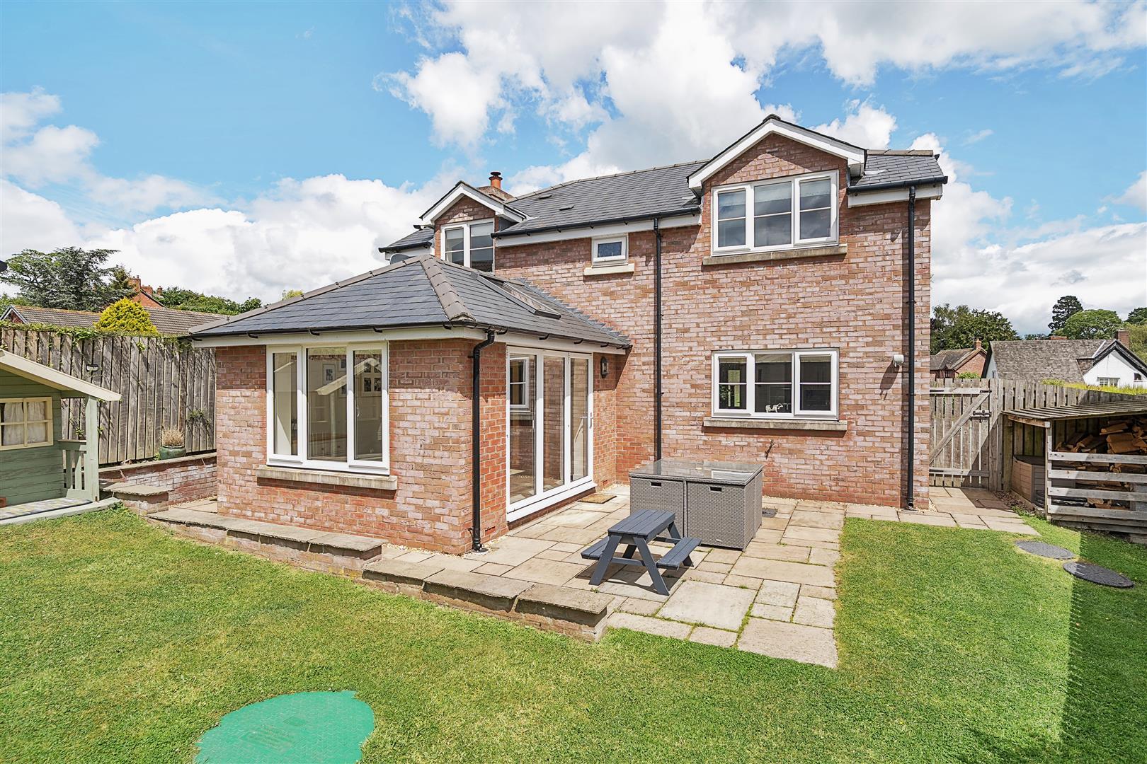 Property Image 7c4cbe02-c3f1-4570-8697-f77ee5bf5d09