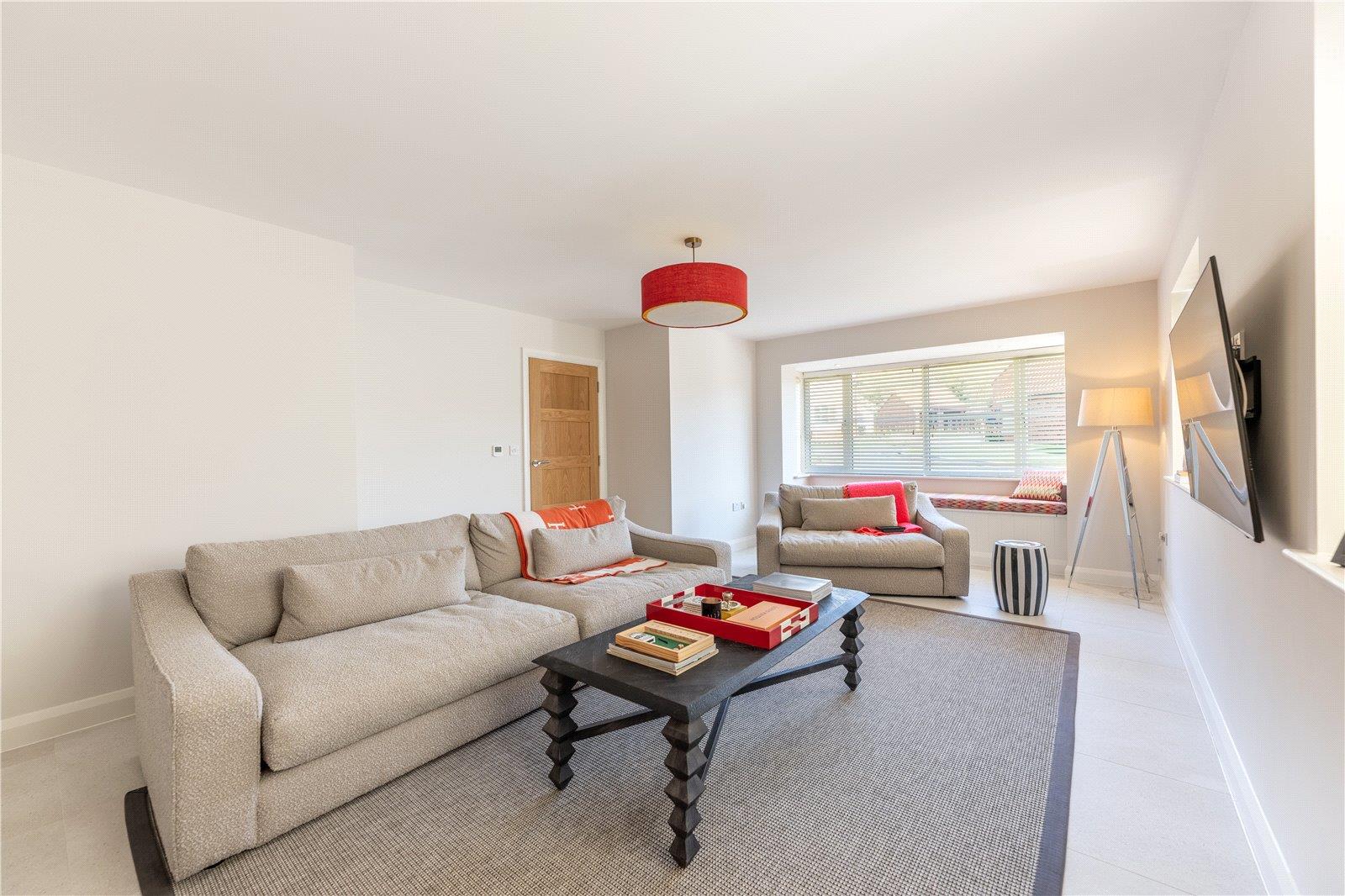 Property Image 7c556539-0bcd-4933-9227-2fe01b549b37