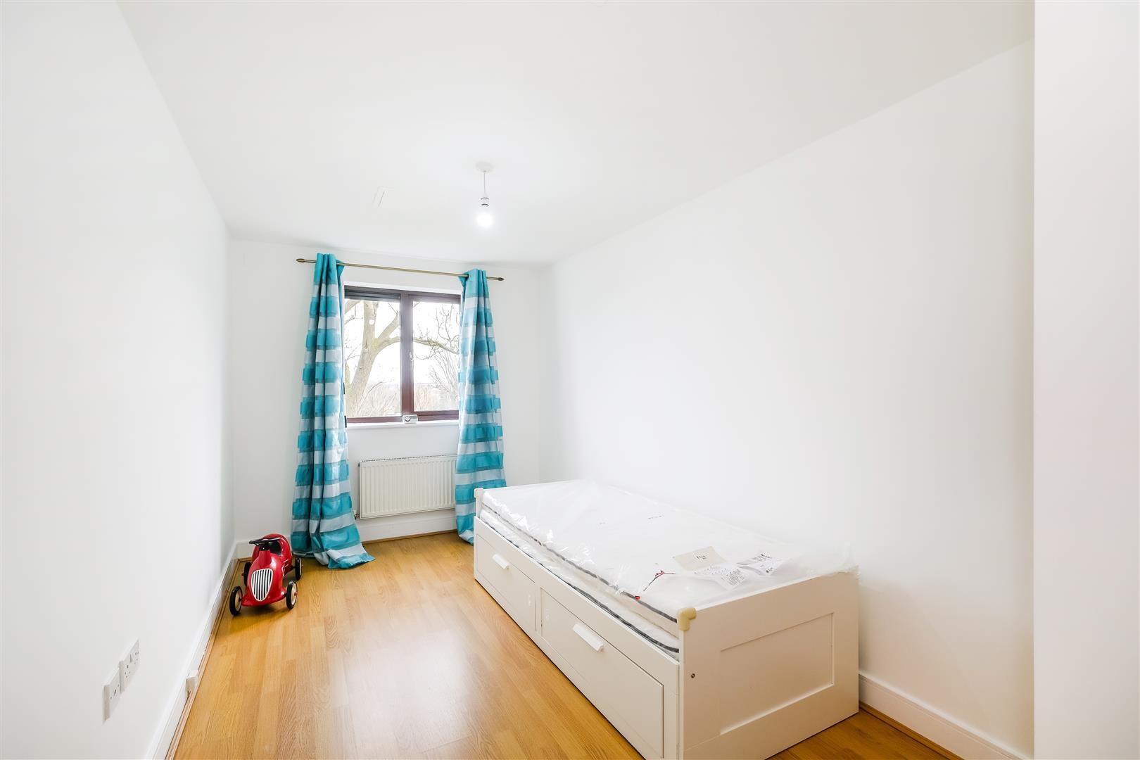Property Image 7c593e41-7863-42fc-ac0c-5b2e752cd2fc