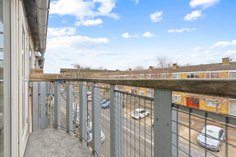Property Image 7c5d57a6-71bd-4a09-9d21-4e9c704b351a