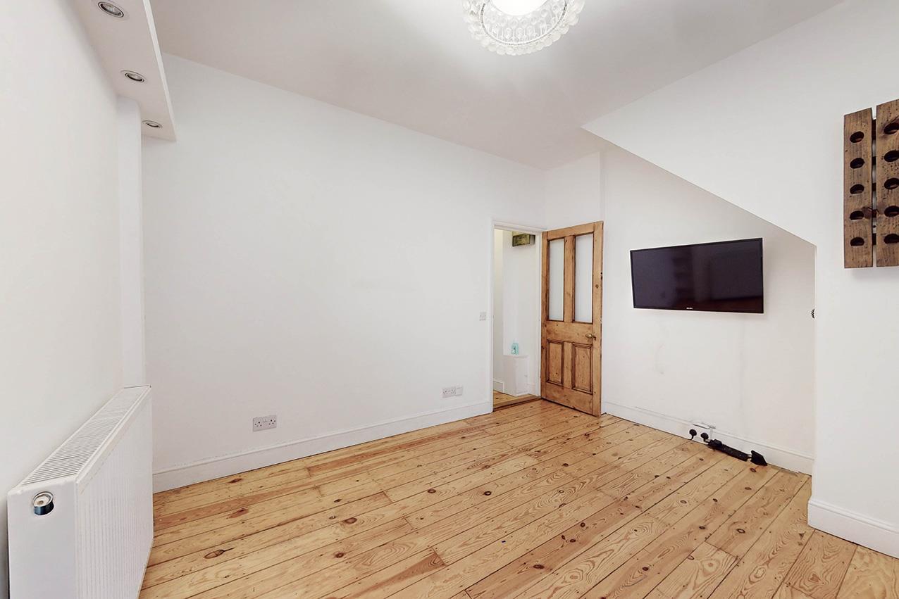 Property Image 7c64db06-299c-4465-9968-a5f4d643cc4a