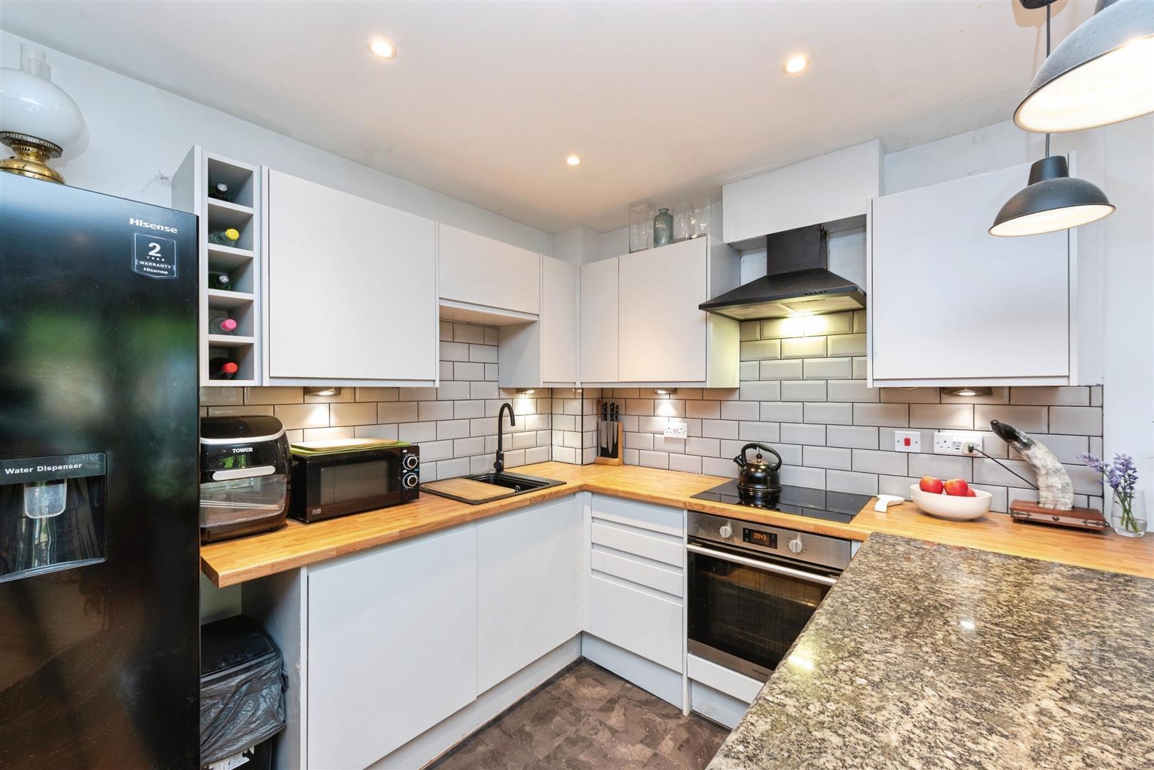 Property Image 7c6ffef1-236d-43ef-8e0d-6a265a4a6128