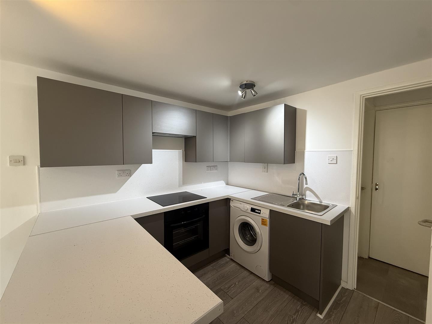 Property Image 7c76dbbe-bd60-4d57-8d55-0912747322ce