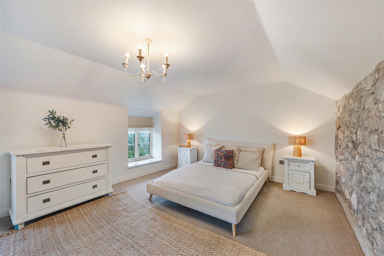 Property Image 7c7bbad7-40b9-4615-ab1c-b7b07990b9b6