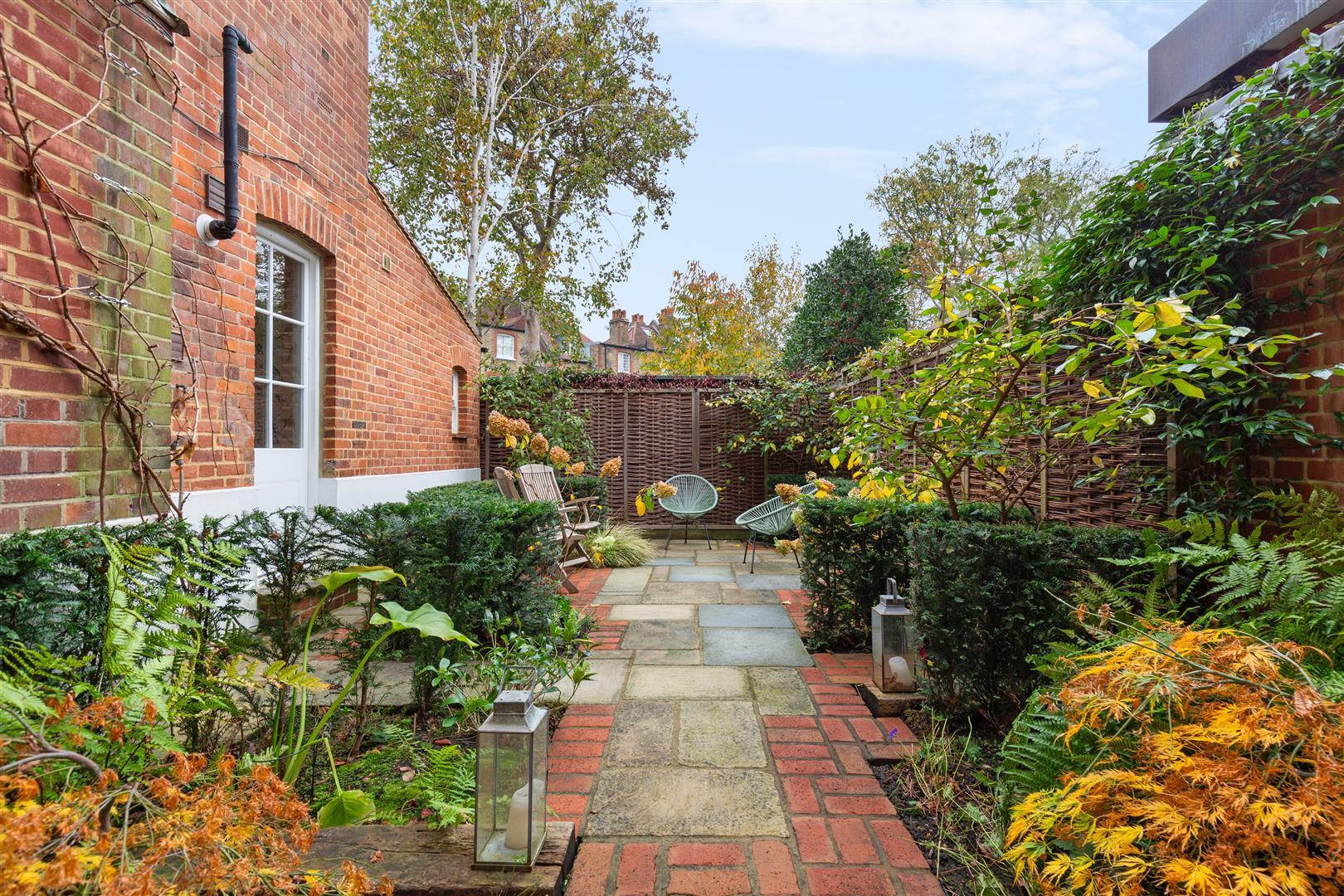 Property Image 7c7f8e8f-0a84-465c-8cb1-81a71e227c56