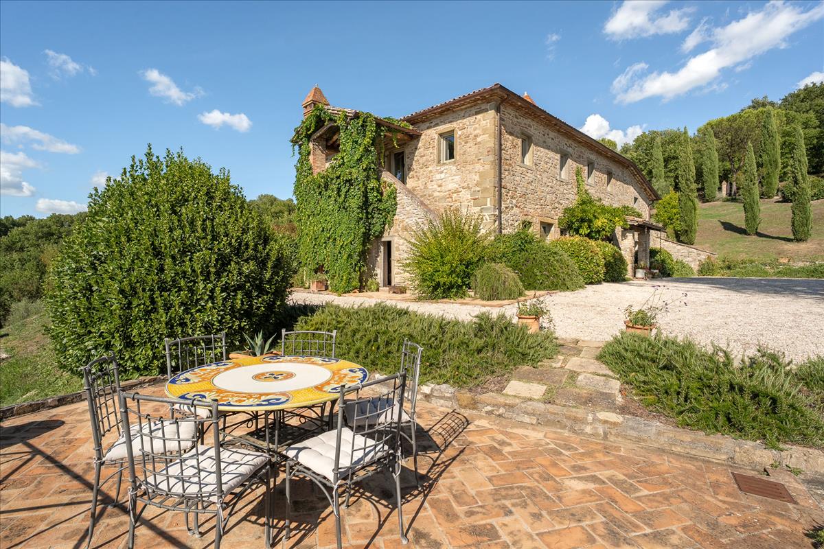 Property Image 7c80379f-7d04-467b-b9af-03ad199e2994