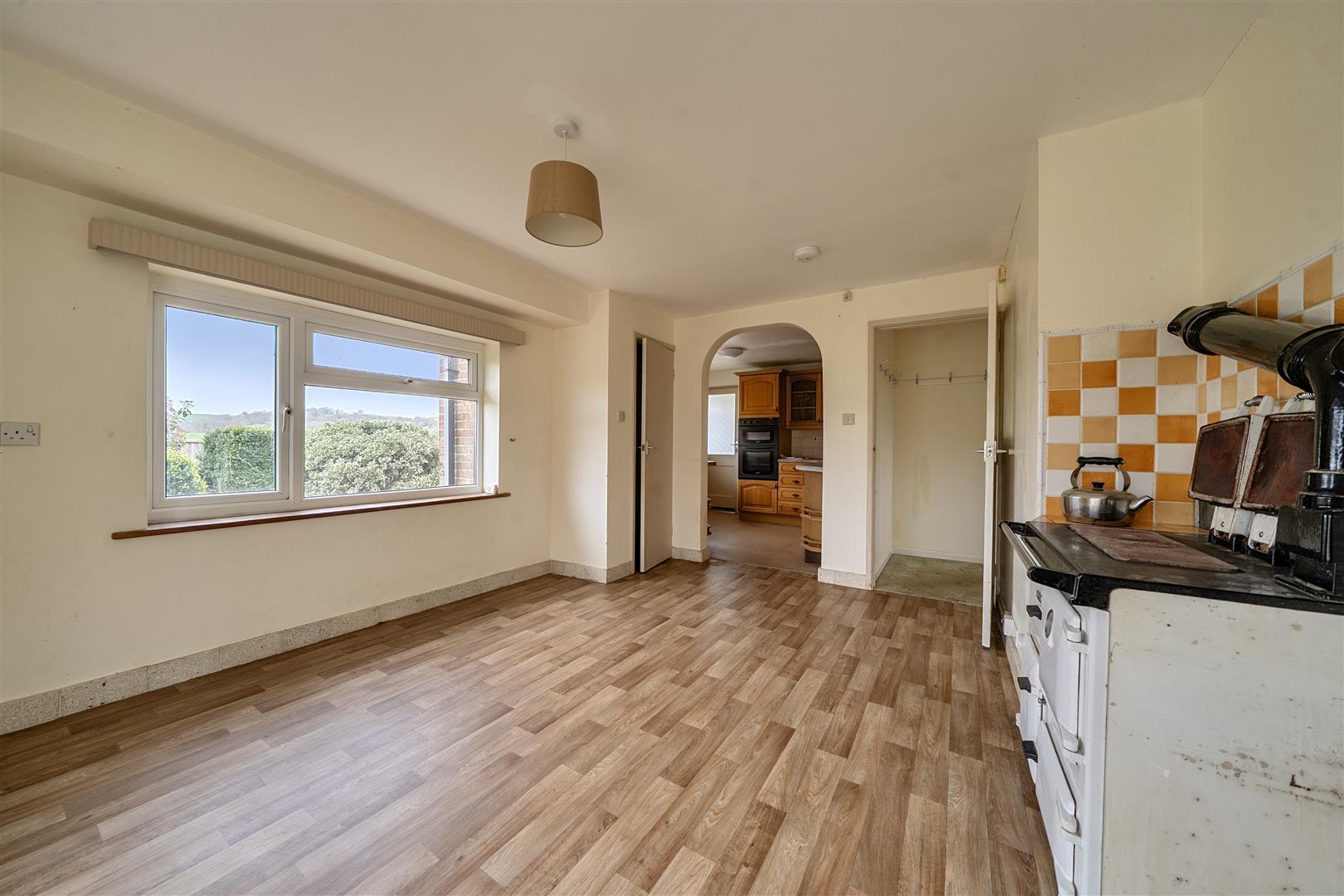 Property Image 7c85e168-911c-490a-9076-4b420ff4c75d