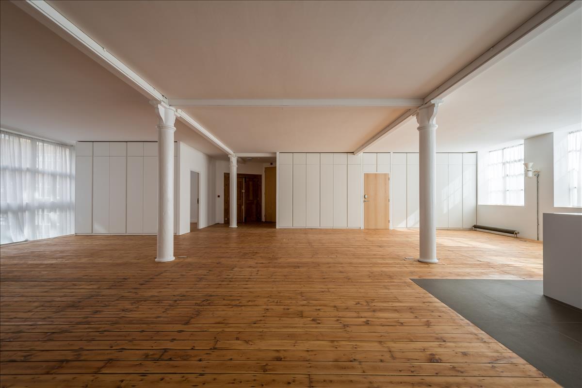 Stunning live/work space for sale