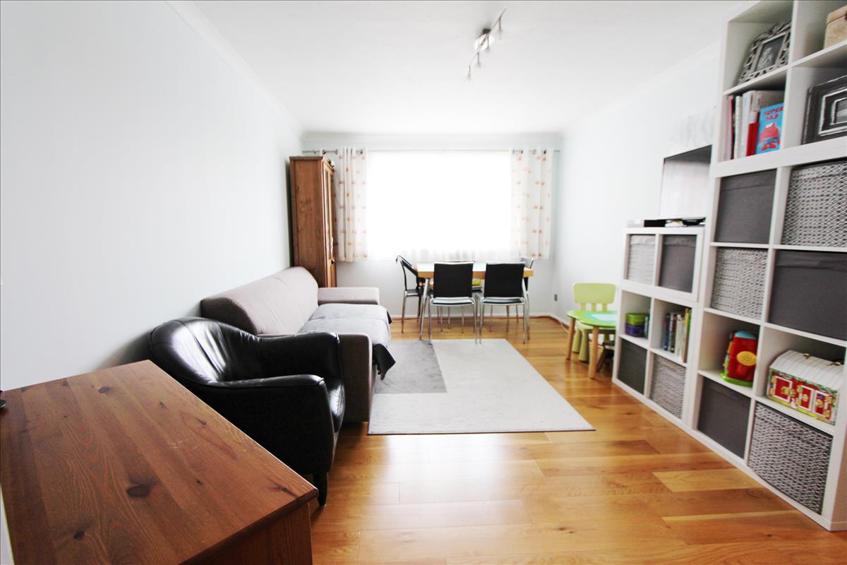 Property Image 7c8fc362-6bb5-4111-bc13-d50d78092265