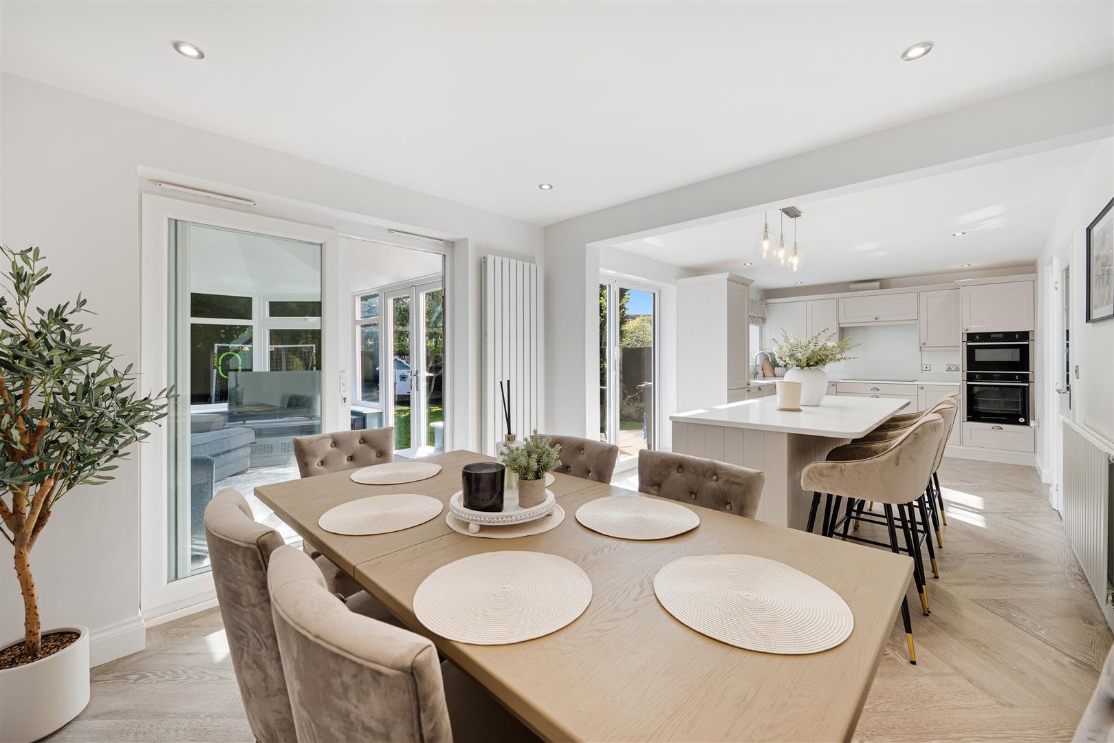 Property Image 7c92743b-54c7-4c8b-85a9-2a0408f800bf