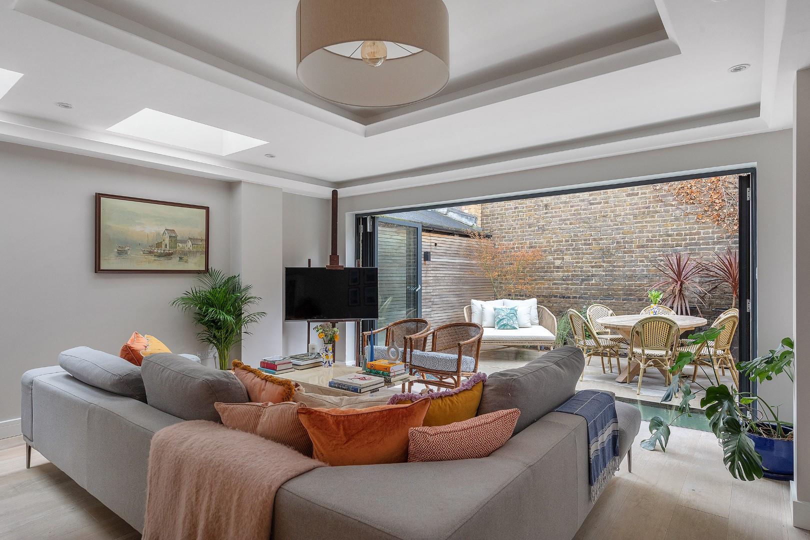 Property Image 7ca3ea64-d56c-44f5-9e62-7426df09100e