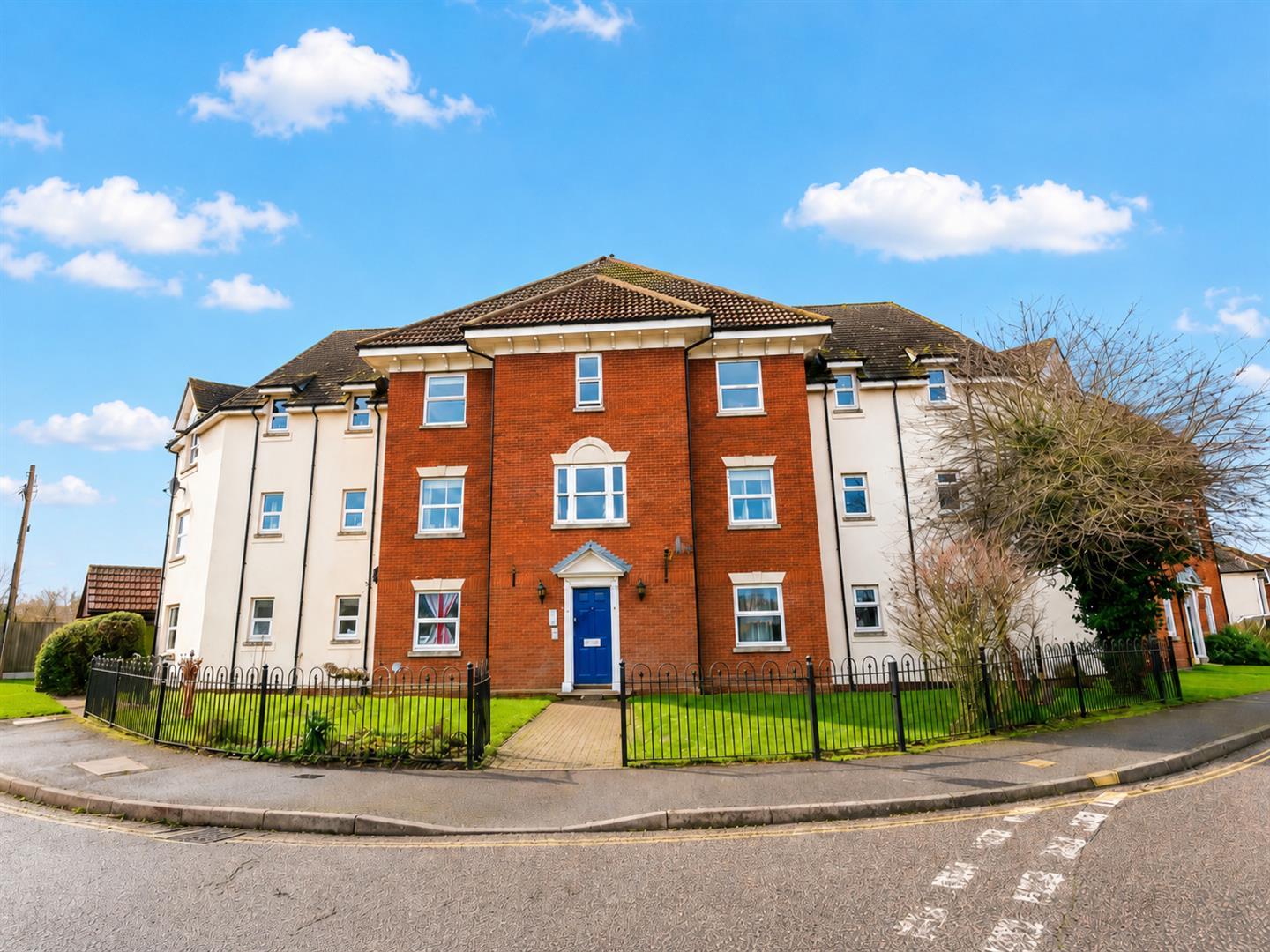 Property Image 7cb2e3e7-c3aa-4887-8fa8-18e0d0a66f6d
