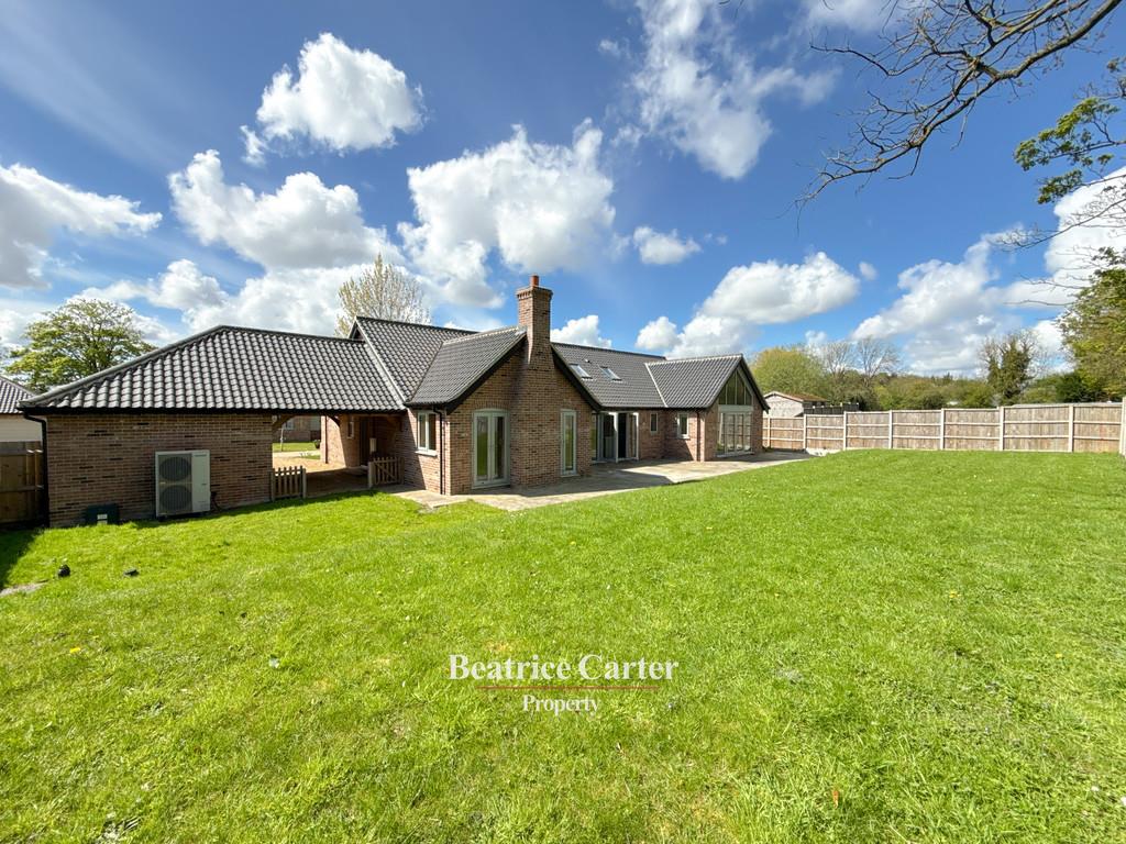 Property Image 7cb53658-a78e-45a6-8ec4-d971a73da74d
