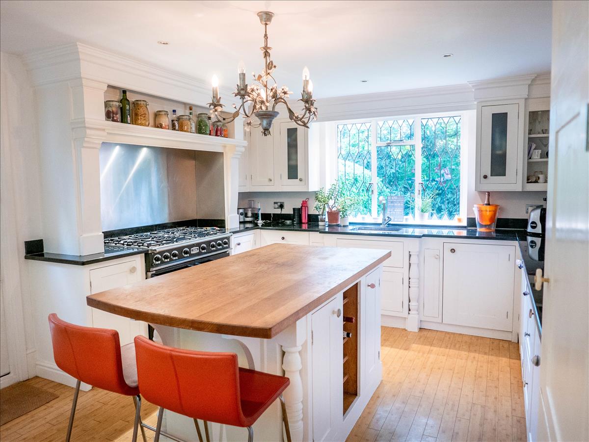 Property Image 7cbb6e50-10f7-4349-8004-285789cf79a7