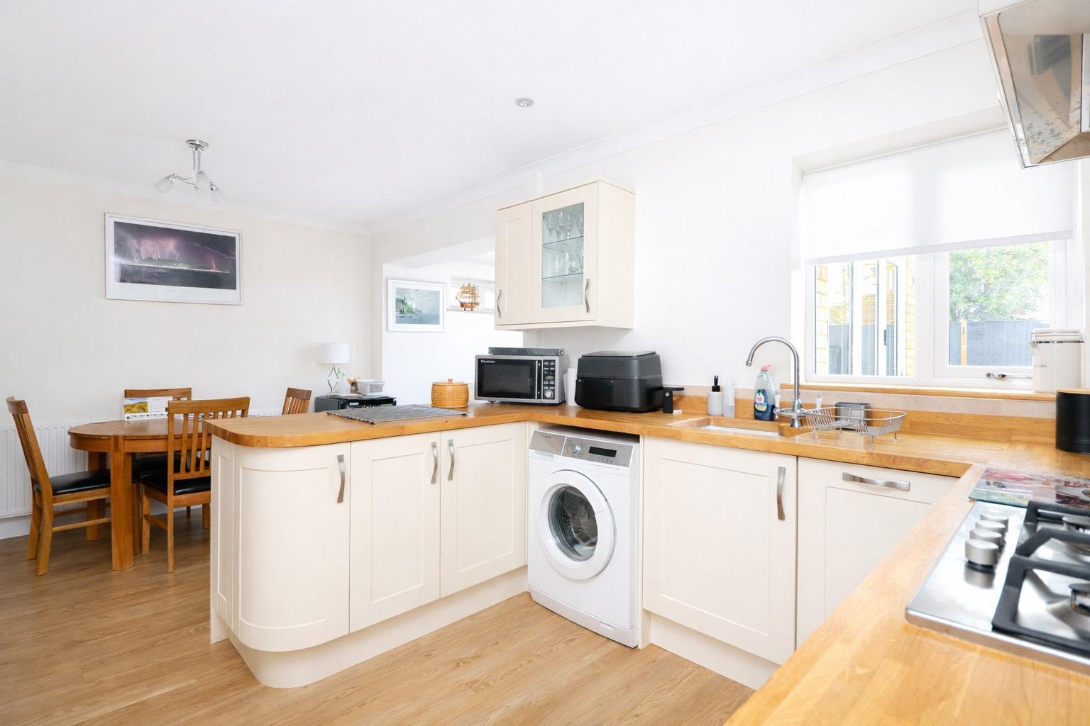 Property Image 7cc3973e-ce16-481a-9ad2-921d1f7f4b7a