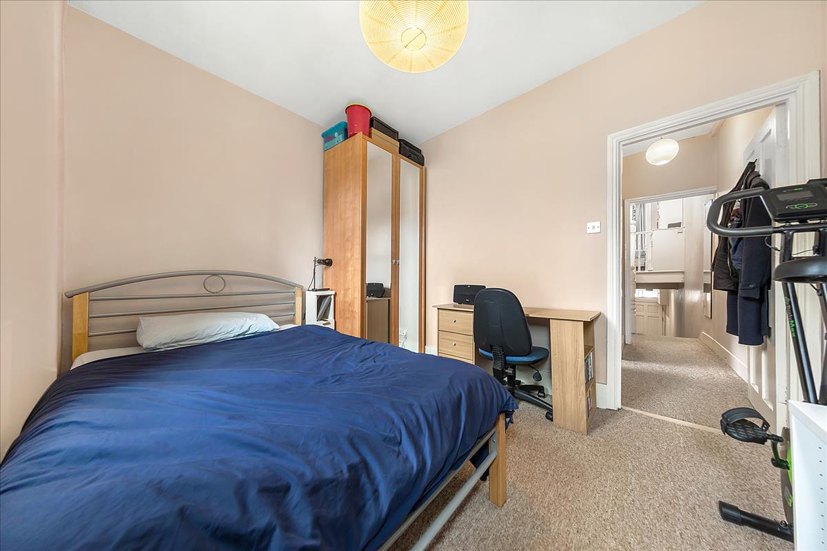 Property Image 7cc3df88-8f84-4285-b740-2da59a5df067