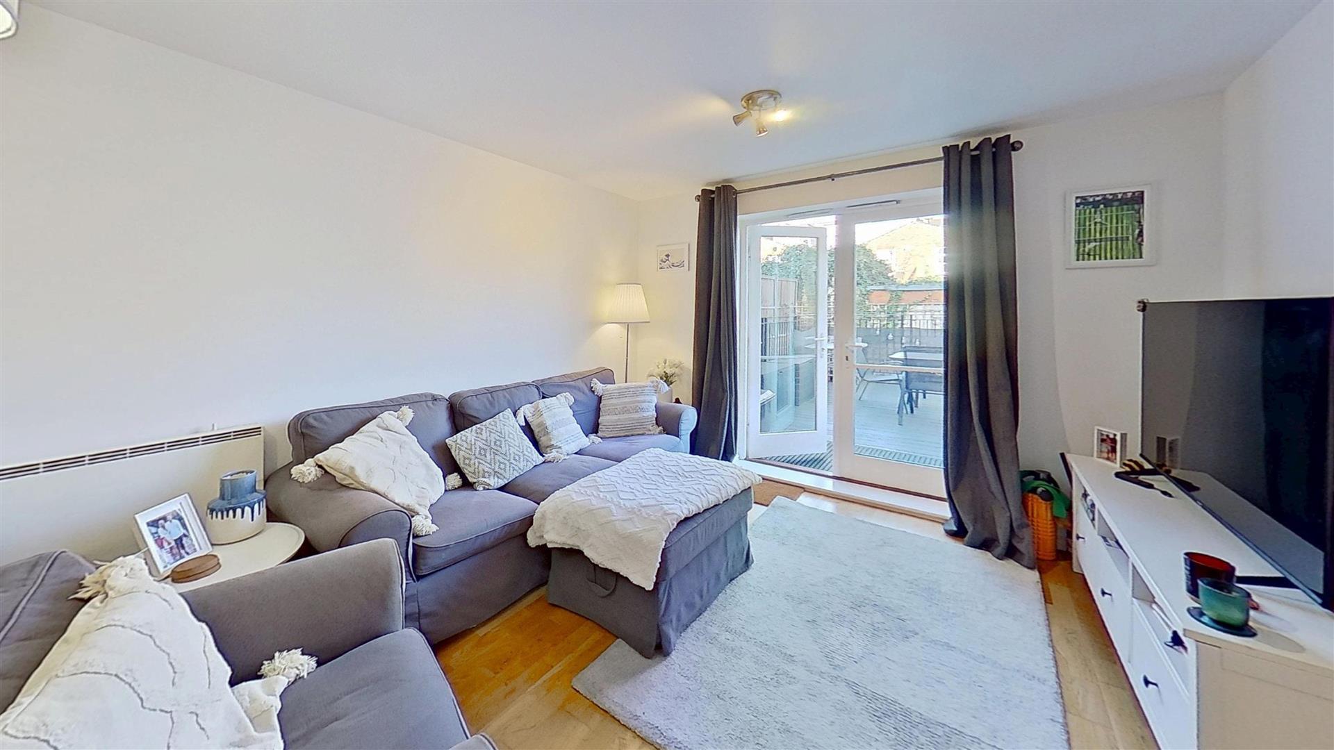 Property Image 7cc4bbcf-8e2f-4f55-a03b-eb9ddacd5363